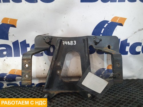 Кронштейн змеевика компрессора