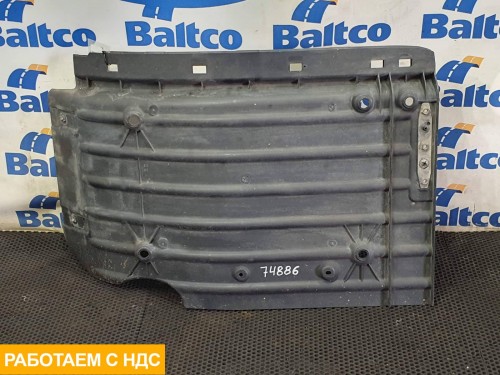 Крыло переднее правое